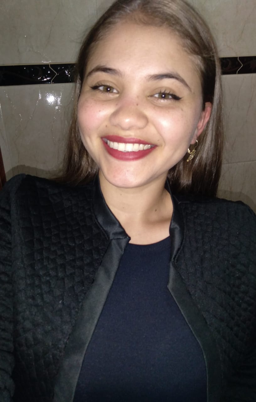 Foto da Diretora Thaís Braz